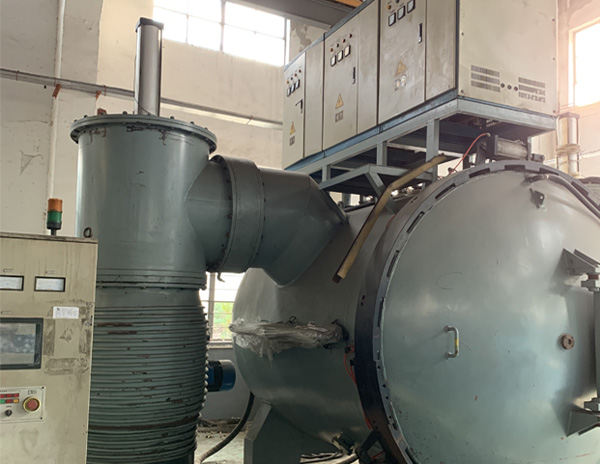 二手真空钎焊炉